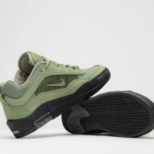 Nike ISHOD skate Shoe